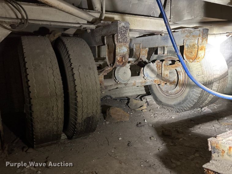 image for item FO3510 1993 Con-E-Co concrete plant