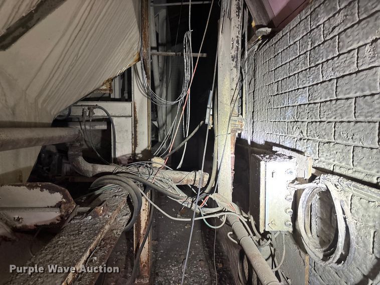 image for item FO3510 1993 Con-E-Co concrete plant