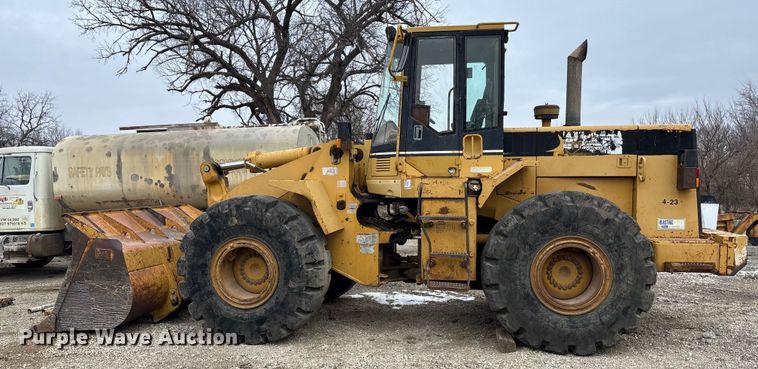 image for item FO3512 1996 Caterpillar 950F wheel loader