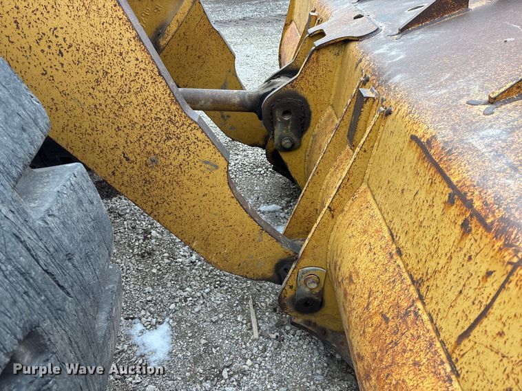 image for item FO3512 1996 Caterpillar 950F wheel loader