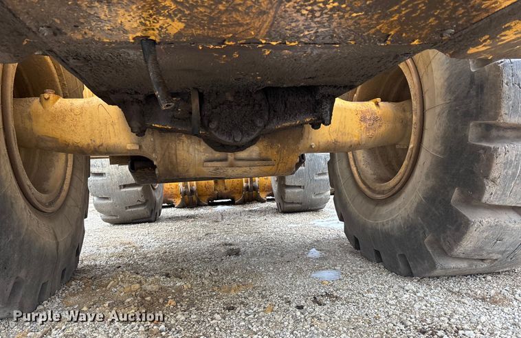 image for item FO3512 1996 Caterpillar 950F wheel loader