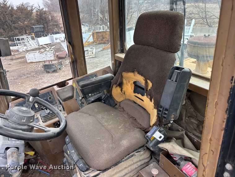 image for item FO3512 1996 Caterpillar 950F wheel loader