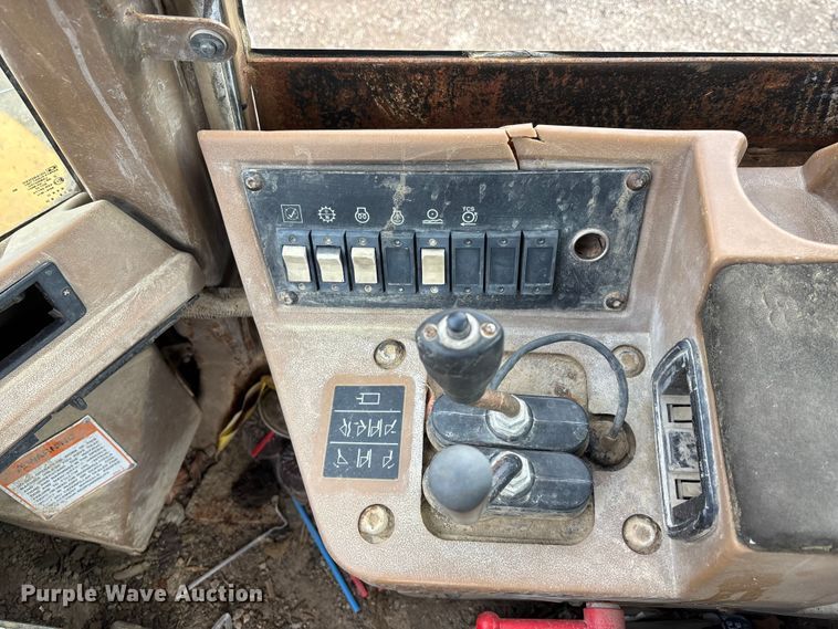 image for item FO3512 1996 Caterpillar 950F wheel loader