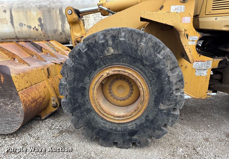 image for item FO3512 1996 Caterpillar 950F wheel loader