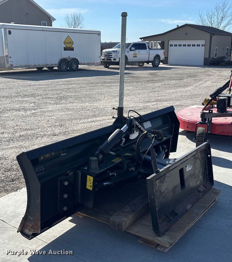 image for item FO3528 2012 Brad I HDB96 skid steer dozer blade