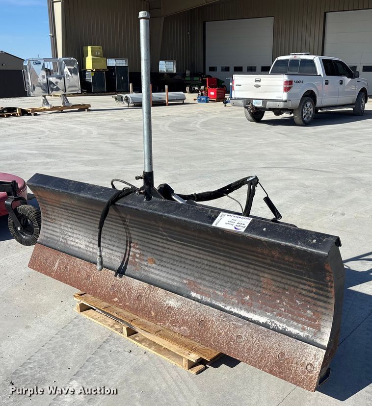 image for item FO3528 2012 Brad I HDB96 skid steer dozer blade