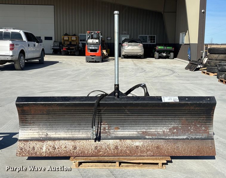 image for item FO3528 2012 Brad I HDB96 skid steer dozer blade