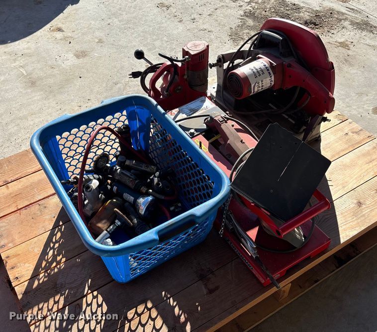 image for item FO3538 Milwaukee tools