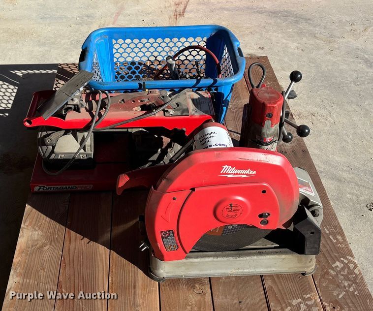 image for item FO3538 Milwaukee tools