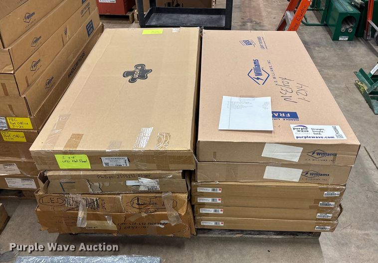 image for item FO3562  2 x 4 light fixtures