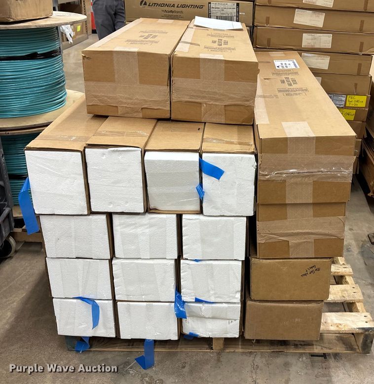 image for item FO3563 Light fixtures