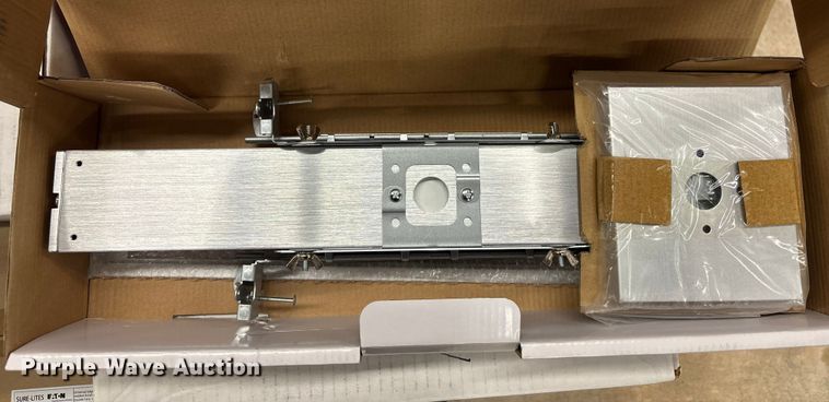 image for item FO3565 Approximately 47 exit and emergency signs