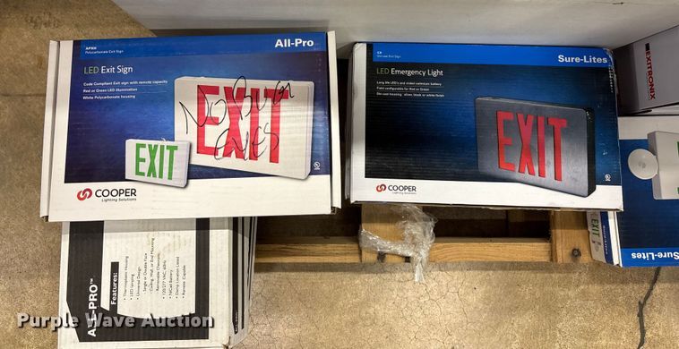 image for item FO3565 Approximately 47 exit and emergency signs