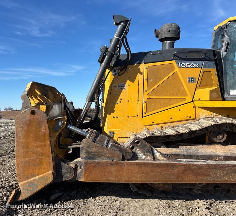 image for item FO3574 2015 John Deere 1050K dozer