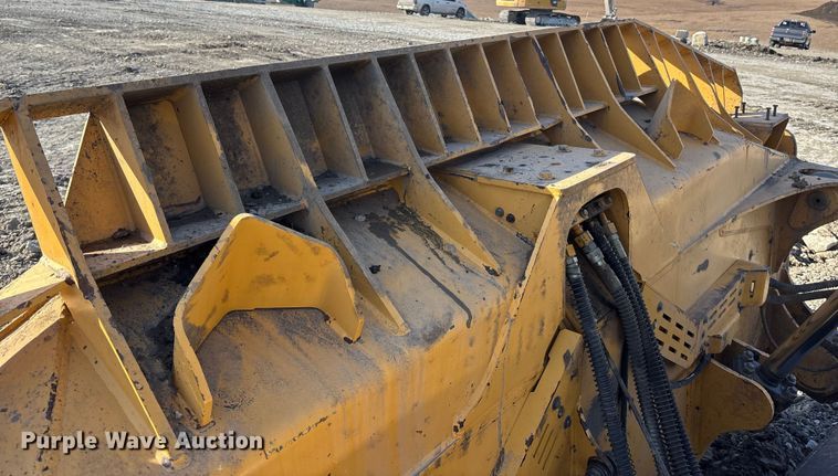 image for item FO3574 2015 John Deere 1050K dozer