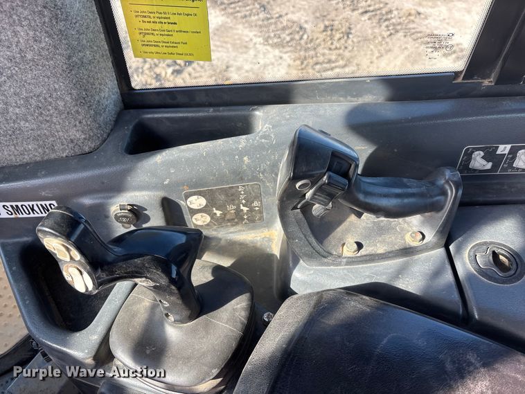 image for item FO3574 2015 John Deere 1050K dozer