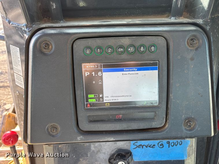 image for item FO3574 2015 John Deere 1050K dozer