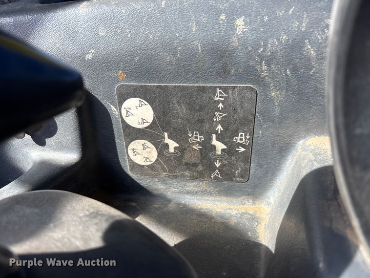 image for item FO3574 2015 John Deere 1050K dozer