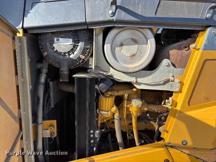 image for item FO3574 2015 John Deere 1050K dozer