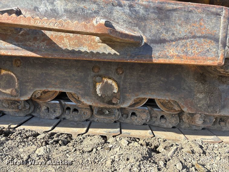 image for item FO3574 2015 John Deere 1050K dozer