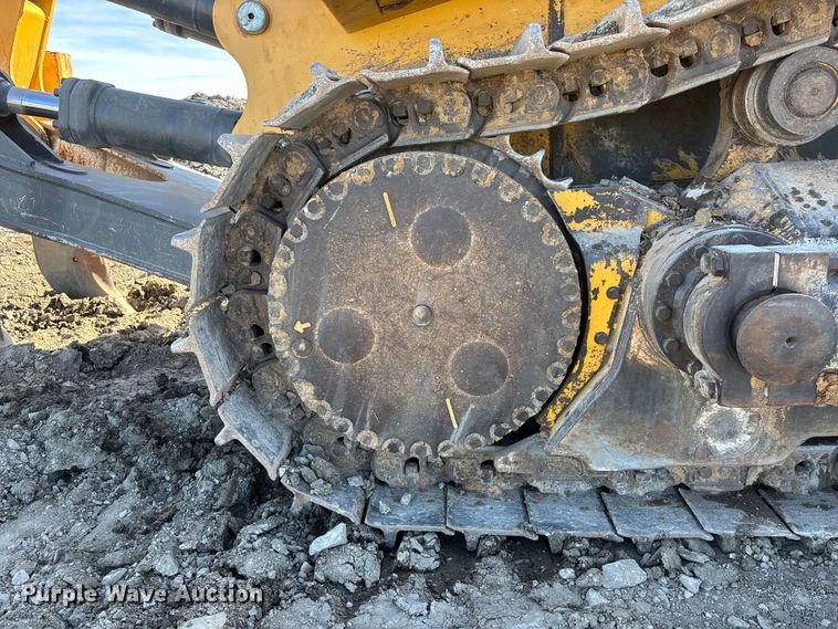 image for item FO3574 2015 John Deere 1050K dozer