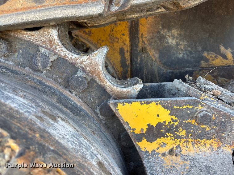 image for item FO3574 2015 John Deere 1050K dozer