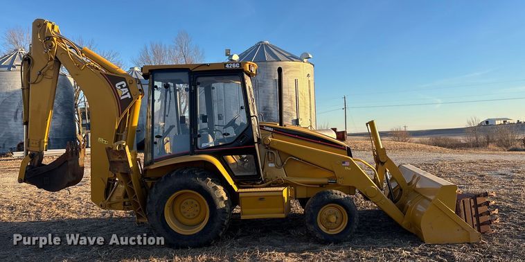 image for item FO3579 1998 Caterpillar 426C backhoe