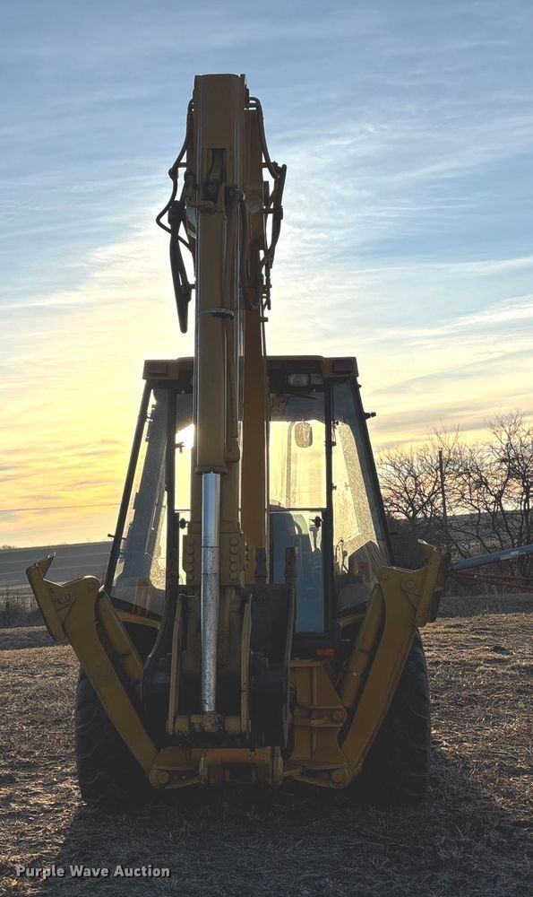 image for item FO3579 1998 Caterpillar 426C backhoe