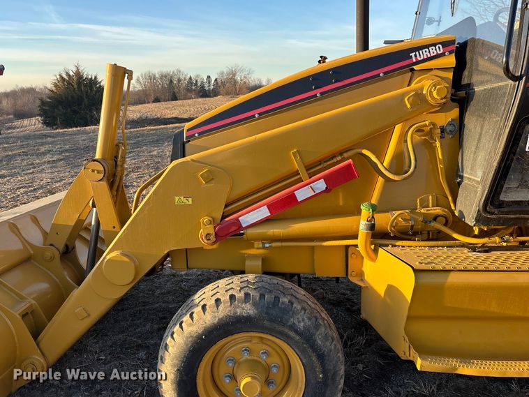 image for item FO3579 1998 Caterpillar 426C backhoe