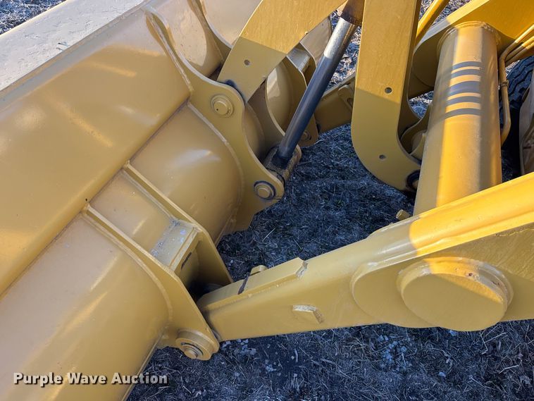 image for item FO3579 1998 Caterpillar 426C backhoe