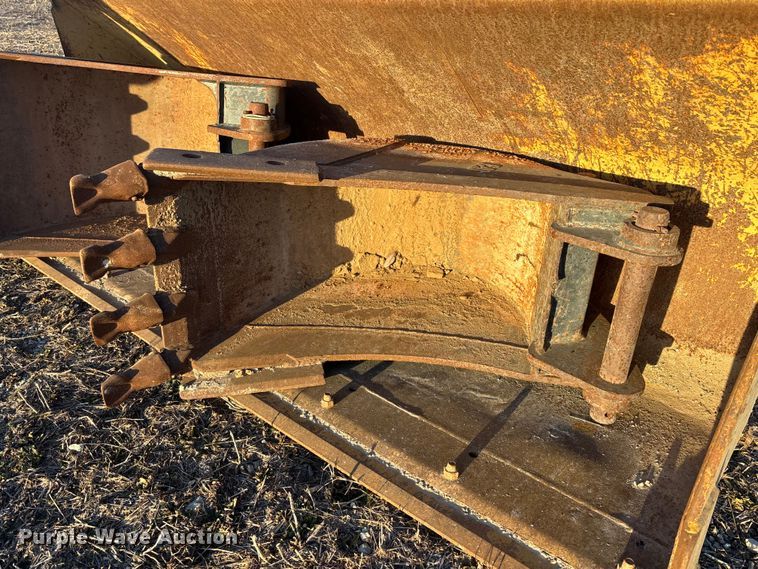 image for item FO3579 1998 Caterpillar 426C backhoe