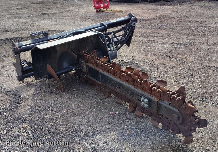 image for item IH9434 Caterpillar T9B skid steer trencher