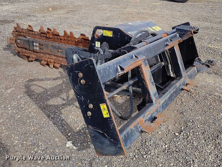 image for item IH9434 Caterpillar T9B skid steer trencher