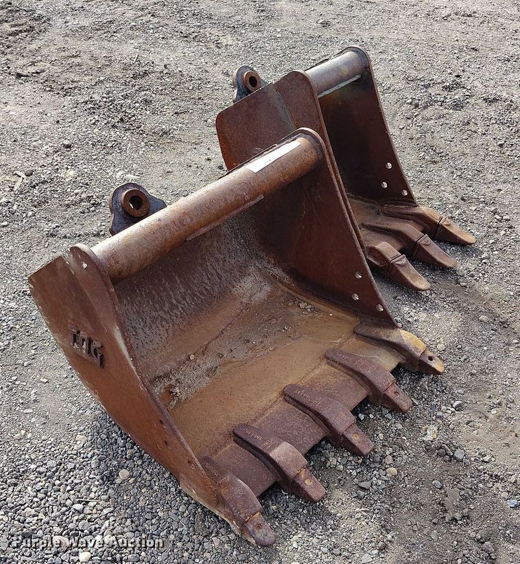 image for item IH9436 (2) Tag excavator buckets
