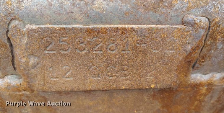 image for item IH9436 (2) Tag excavator buckets