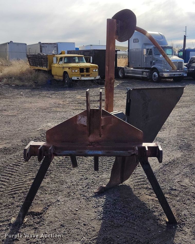 image for item IH9440 McCormick Equipment silt fence plow