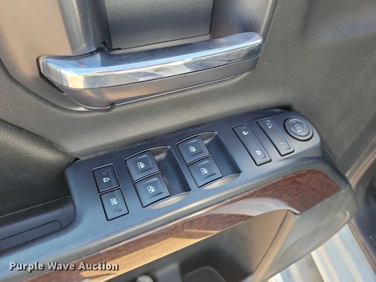 image for item NK9766 2017 GMC Sierra 1500 Crew Cab pickup truck