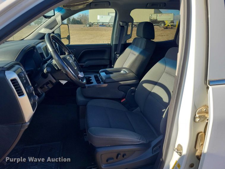 image for item NK9766 2017 GMC Sierra 1500 Crew Cab pickup truck