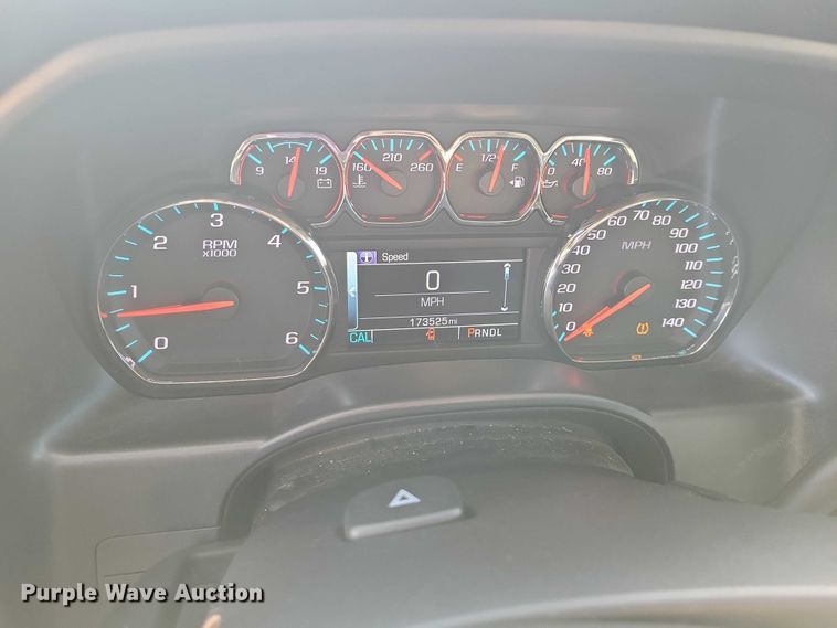 image for item NK9766 2017 GMC Sierra 1500 Crew Cab pickup truck