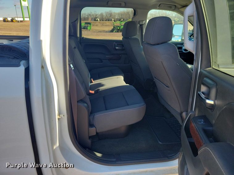 image for item NK9766 2017 GMC Sierra 1500 Crew Cab pickup truck