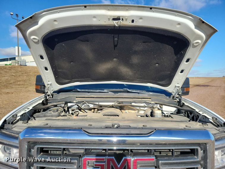 image for item NK9766 2017 GMC Sierra 1500 Crew Cab pickup truck