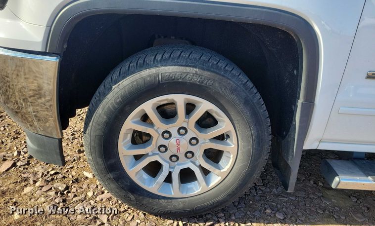 image for item NK9766 2017 GMC Sierra 1500 Crew Cab pickup truck