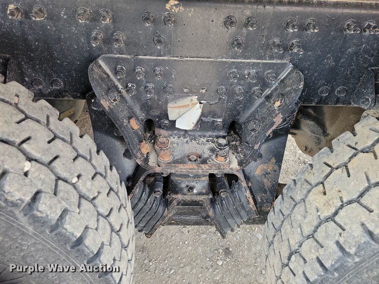 image for item NK9771 2017 Volvo VHD64F dump truck