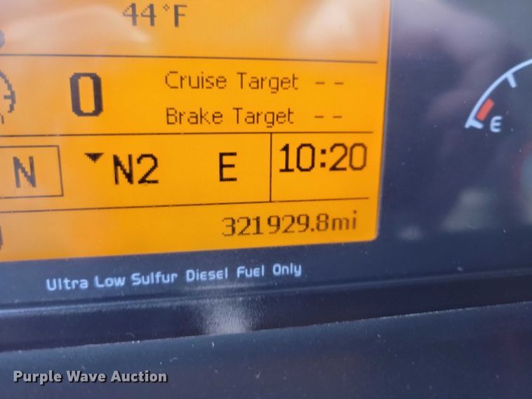 image for item NK9771 2017 Volvo VHD64F dump truck