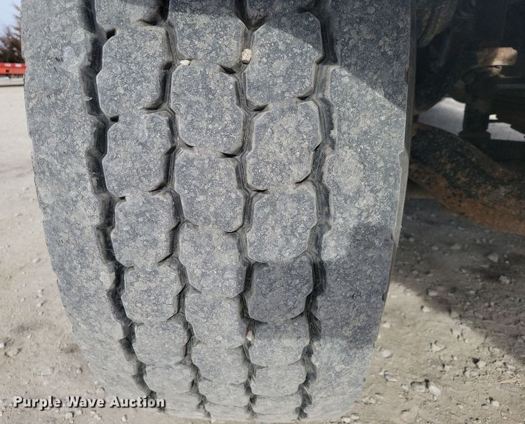 image for item NK9771 2017 Volvo VHD64F dump truck