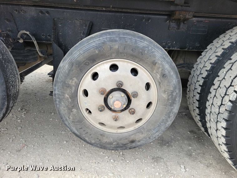 image for item NK9771 2017 Volvo VHD64F dump truck