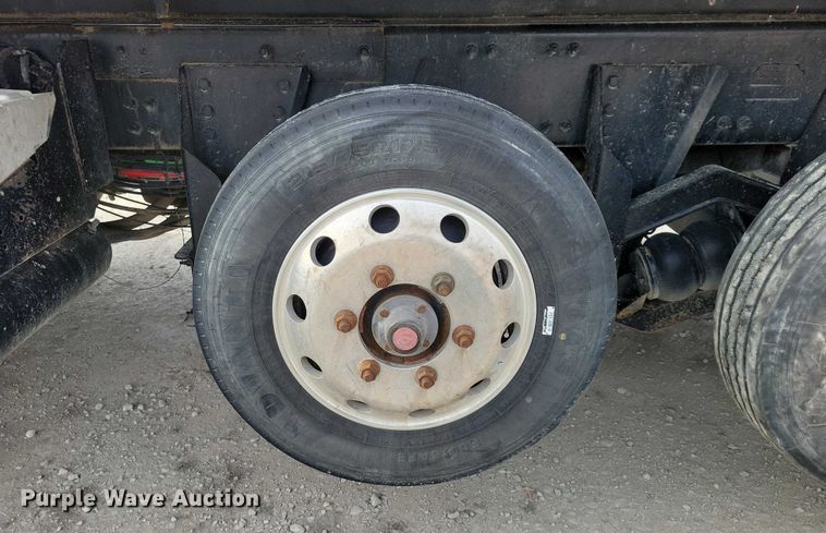 image for item NK9771 2017 Volvo VHD64F dump truck