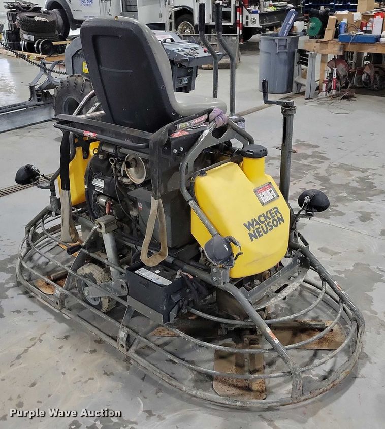 image for item NK9774 Wacker Neuson CRT36-26A power trowel