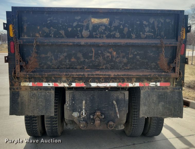 image for item NK9781 2008 International 4300 dump truck