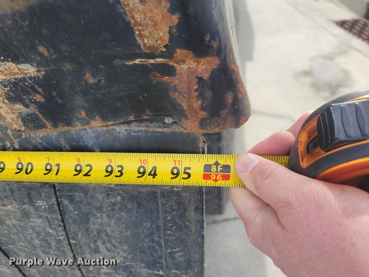 image for item NK9781 2008 International 4300 dump truck